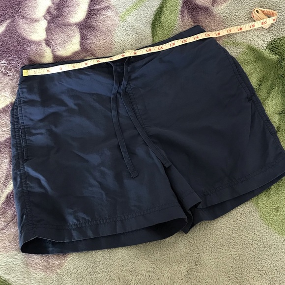 L.L. Bean Women’s Hiking Shorts - Picture 9 of 10